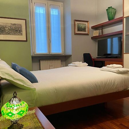דירות מילאנו Cozy Flat Mins Walk To Navigli And Metro Porta Genova מראה חיצוני תמונה